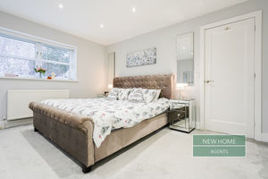 Photo 32- click for photo gallery